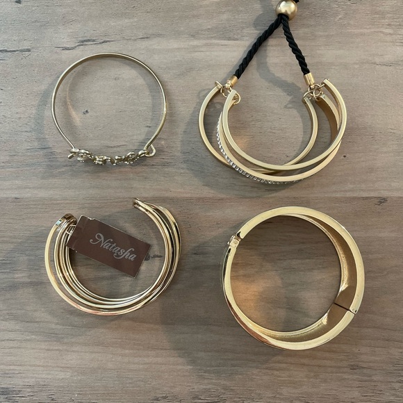 Jewelry - Gold Bracelets